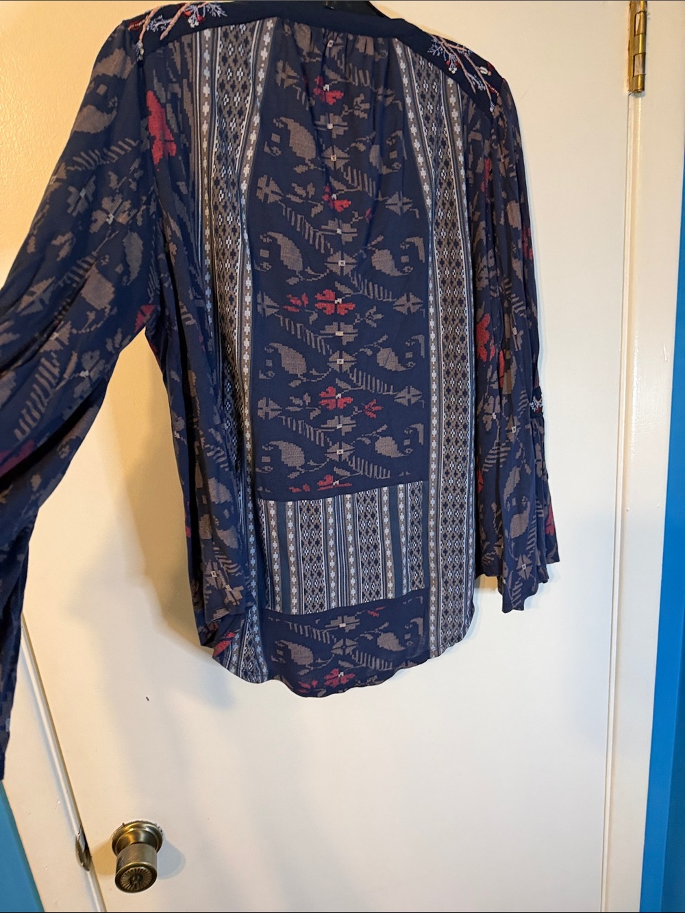 Lucky Brand Navy Blue Patterned V-Neck Tunic with Red Accents - Picture 5 of 6